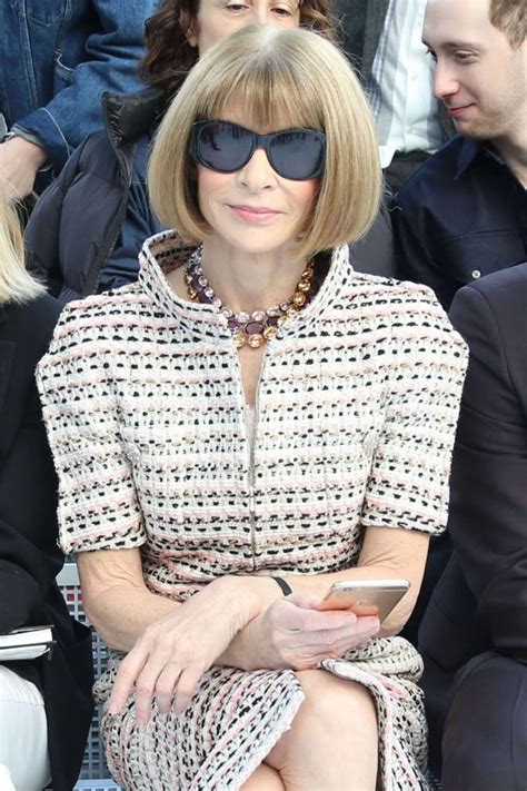 anna wintour leaves show chanel|Anna Wintour youtube.